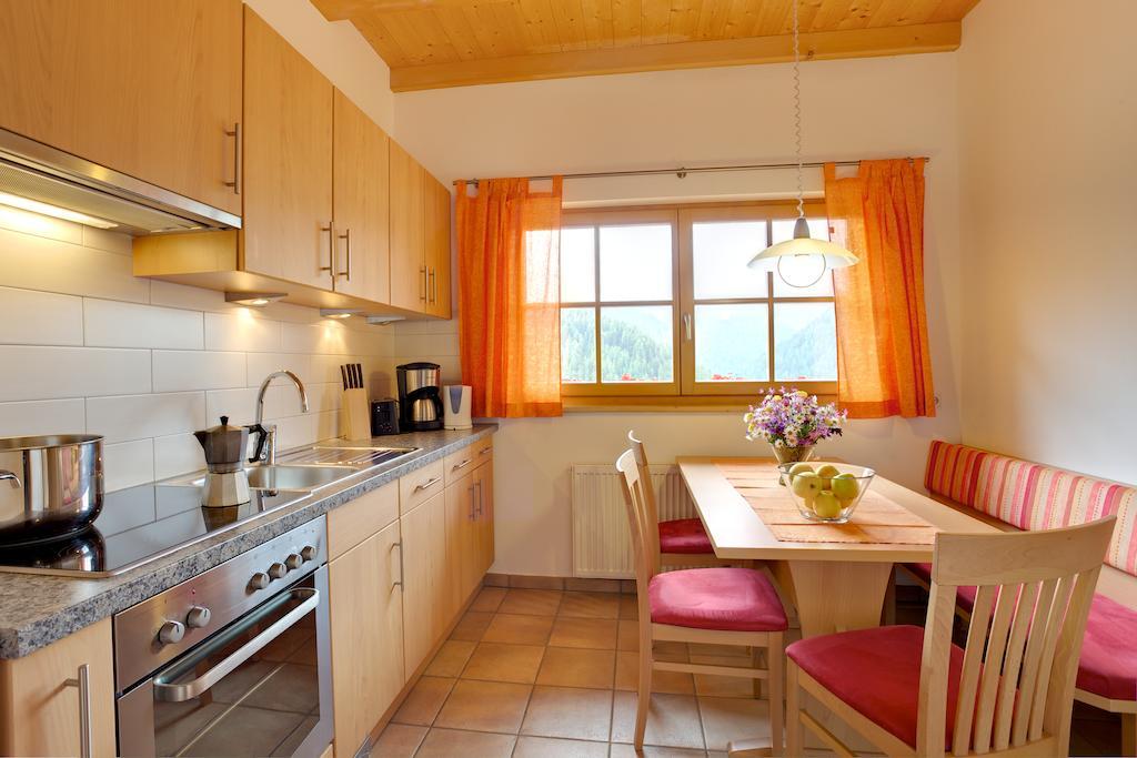 Vila Angerle Hof Nova Levante Pokoj fotografie